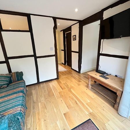 Swan House Tea Room And Bed & Breakfast Lydney Exteriör bild
